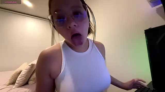 Sarahhh 0 online show from 03.22.26