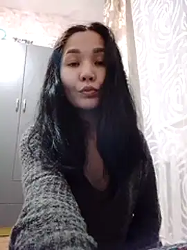 HollyXMolly online show from 03.08.26