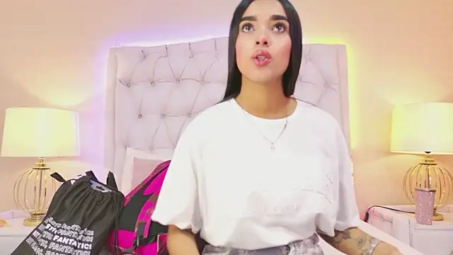 MeganRoseh online show from 04.20.26