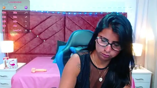 Alisha Gamskar13 online show from 05.14.26