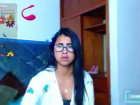 Alisha Gamskar13 online show from 06.14.26