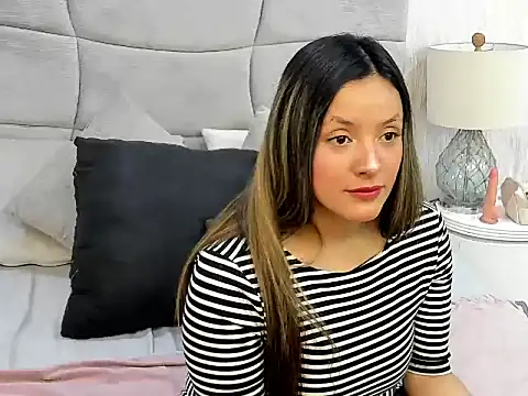 CynthiaMore online show from 03.30.26