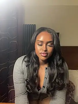 Realriyaaa online show from 03.22.26