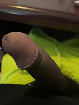 sexcboi69 online show from 04.04.26