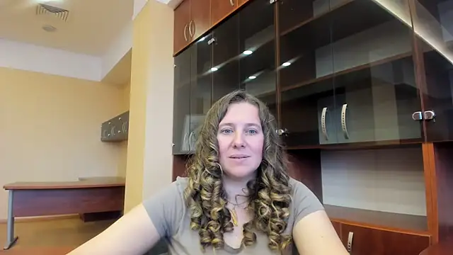 Nionelly online show from 04.04.26