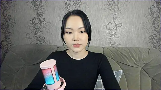 tia kaii online show from 03.12.26