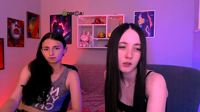 Snapshot of bella_dorn chatting on 06.19.26 bella dorn online show from 06.19.26