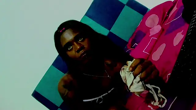 laaura dolll online show from 04.05.26