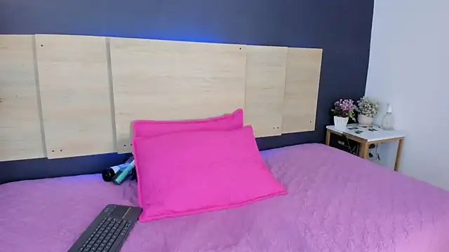 Em1ly jones online show from 03.16.26