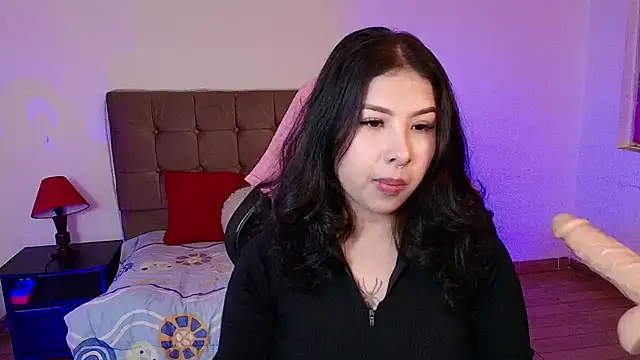 Snapshot of Namiko_Park_ chatting on 06.13.26 Namiko Park online show from 06.13.26
