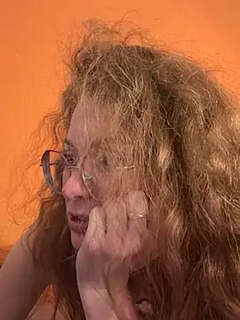 Hii Adel online show from 03.19.26