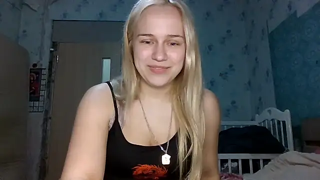 Barbie   girl online show from 04.04.26