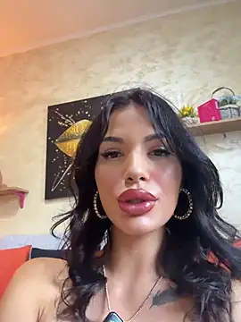 RaniaSnow online show from 05.26.26