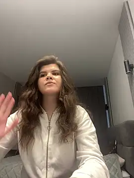 Dreamy Mia  online show from 03.06.26