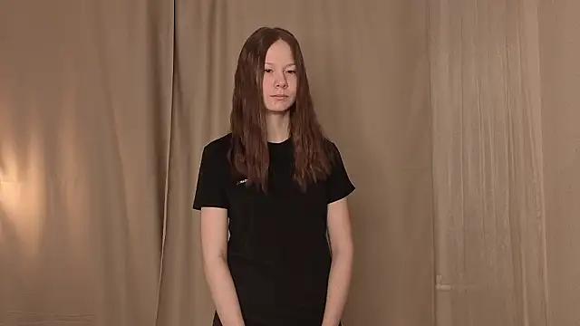 Snapshot of MissHiciano chatting on 03.15.26 MissHiciano online show from 03.15.26