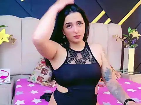 IsadoraSmit online show from 04.25.26