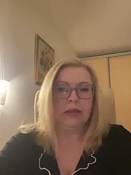 Snapshot of JanieLight53 chatting on 03.13.26 JanieLight53 online show from 03.13.26