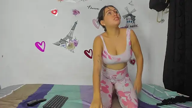 Katty-Rouse online show from 04.14.26