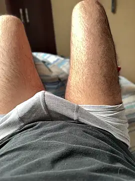Snapshot of Cr1sXPorn chatting on 04.17.26 Cr1sXPorn online show from 04.17.26