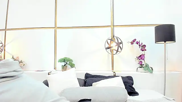 BrendaCantorel online show from 04.28.26