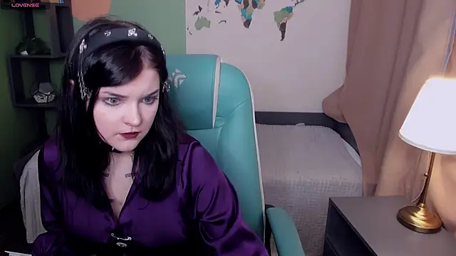 EsterTwilight online show from 03.14.26