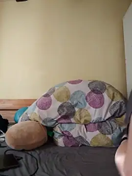 Bella-Monroe online show from 04.30.26