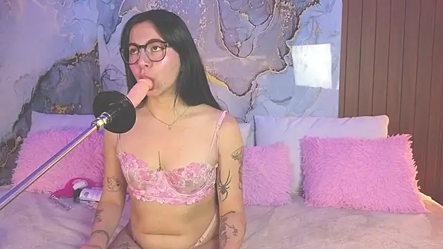 Snapshot of abbycandhy chatting on 06.17.26 abbycandhy online show from 06.17.26