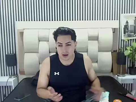 Snapshot of Alex_Wolft chatting on 06.18.26 Alex Wolft online show from 06.18.26