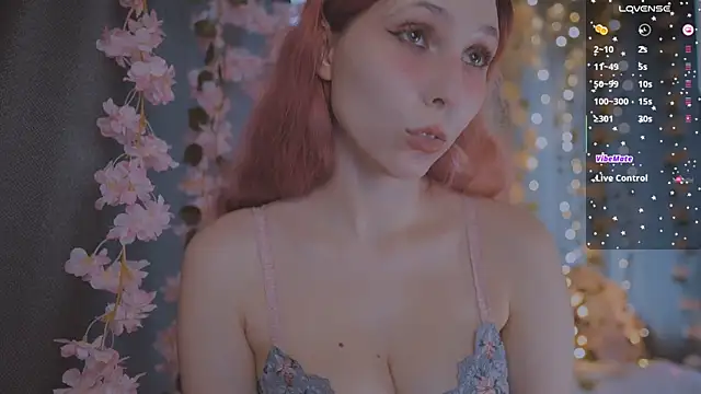 Snapshot of x__sexykitten666__x chatting on 08.01.26 x sexykitten666 x online show from 08.01.26