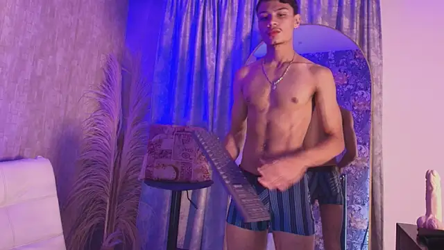 davis saint online show from 04.11.26