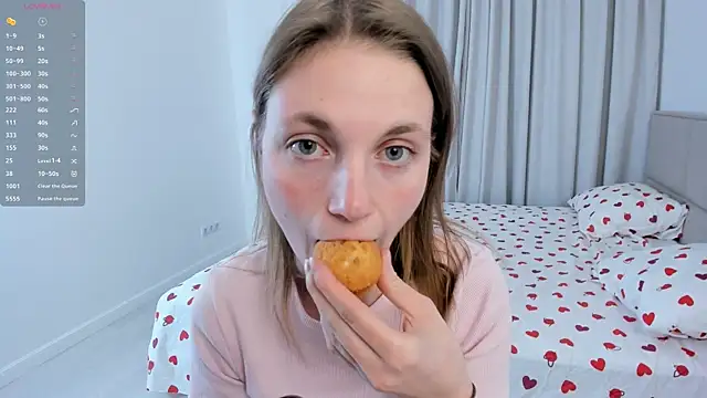 ErinnPieloch online show from 04.04.26