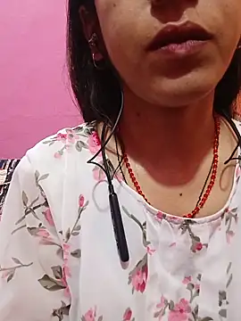 Snapshot of SizzlingHot chatting on 05.18.26 SizzlingHot online show from 05.18.26