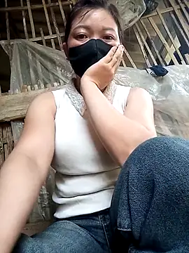 Bling-pusy online show from 04.20.26