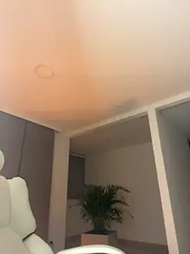Snapshot of TroyeSavage chatting on 04.27.26 TroyeSavage online show from 04.27.26