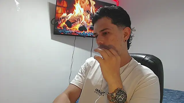 JUAN CAMILOXXX online show from 04.16.26