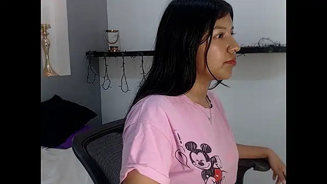 Snapshot of little_caramel18 chatting on 03.09.26 little caramel18 online show from 03.09.26