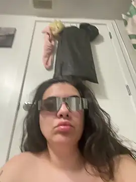 Snapshot of persianpussyxx chatting on 03.09.26 persianpussyxx online show from 03.09.26