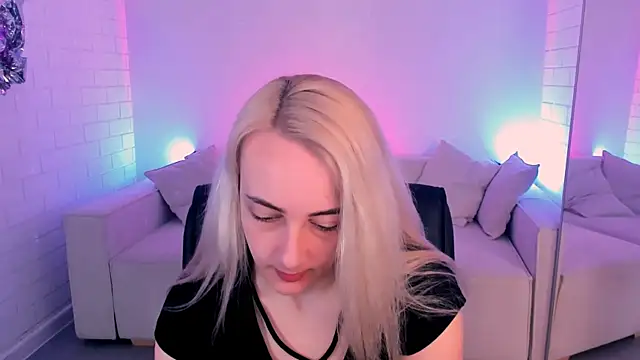 CarolMoor online show from 04.01.26