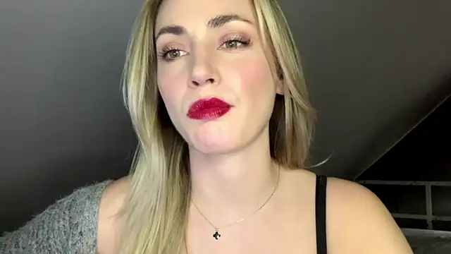 ScarlettSensitive online show from 05.07.26