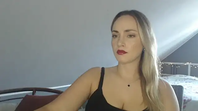 ScarlettSensitive online show from 06.23.26
