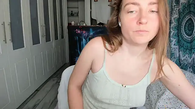 LiaSasha online show from 04.25.26