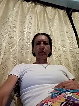 Snapshot of Tania9876 chatting on 06.26.26 Tania9876 online show from 06.26.26