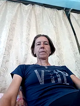 Snapshot of Tania9876 chatting on 07.15.26 Tania9876 online show from 07.15.26