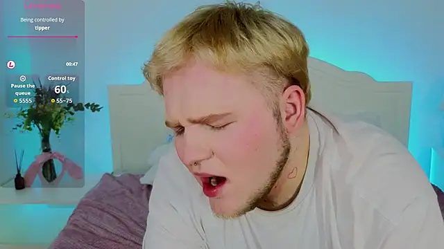 BlondeRebe online show from 03.10.26