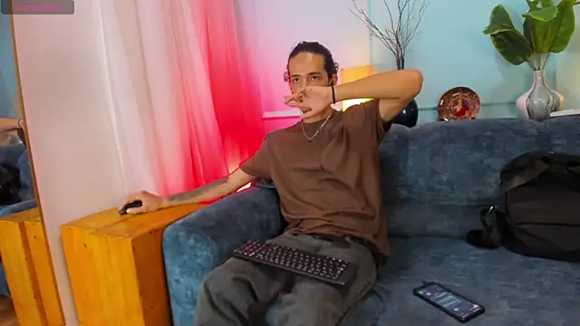 Skinny Mac online show from 07.20.26