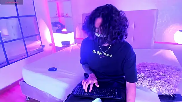 Skinny Mac online show from 07.23.26