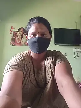Snapshot of telugutanuja_ chatting on 06.12.26 telugutanuja online show from 06.12.26