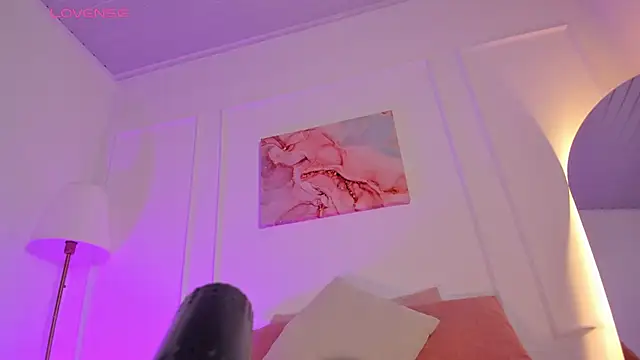 nova silk online show from 05.15.26