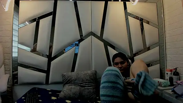 Alaia Blosson online show from 03.31.26