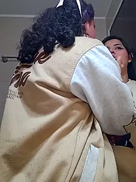 Liily Foxxy online show from 04.18.26